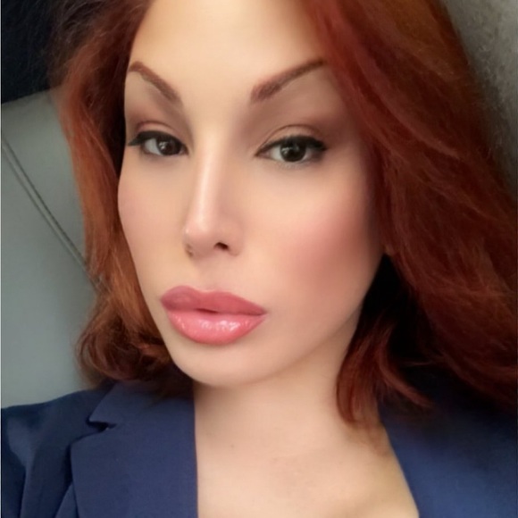 anya_marino
